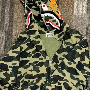 Green bape hoodie